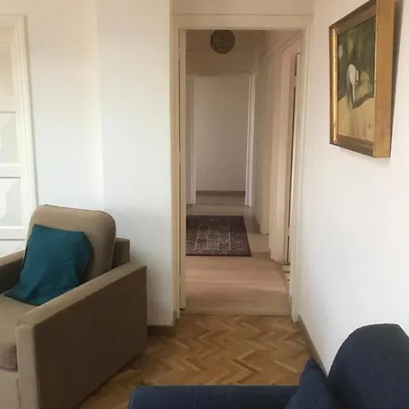 Apartment Spacious & Bright Central *