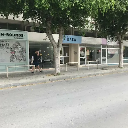 Spacious & Bright Central Apartment Nicosia